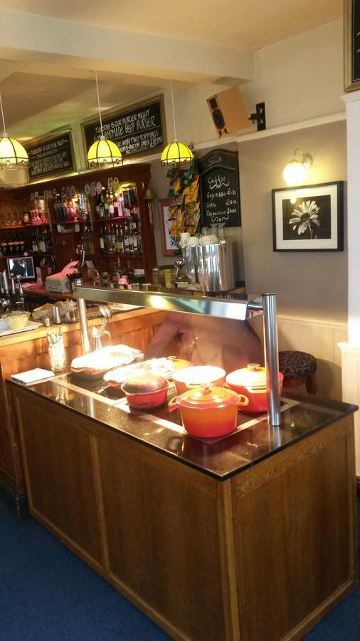 The Bell Inn Cheltenham Extérieur photo