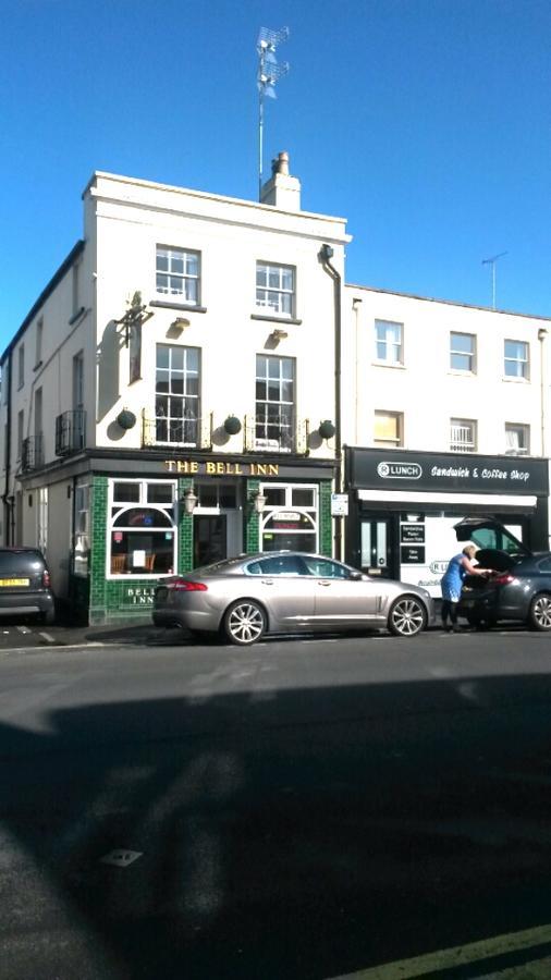 The Bell Inn Cheltenham Extérieur photo